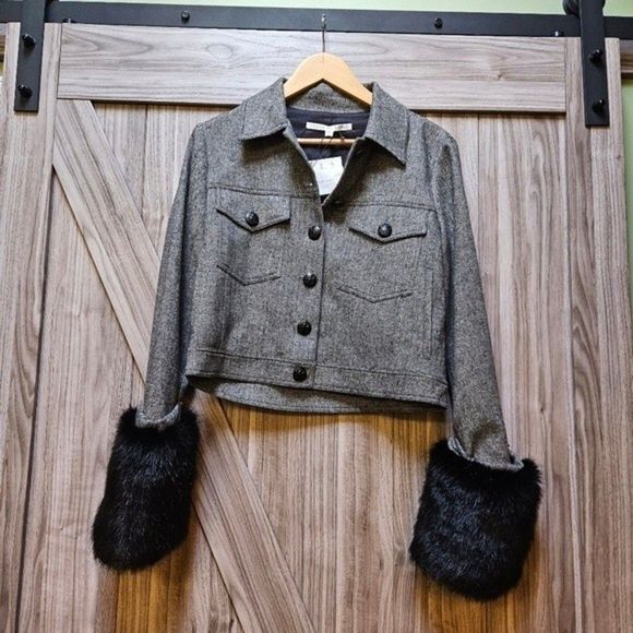 Veronica  Beard Burke Herringbone Cropped Jacket 100% Wool 100% Faux Fur - Picture 11 of 16